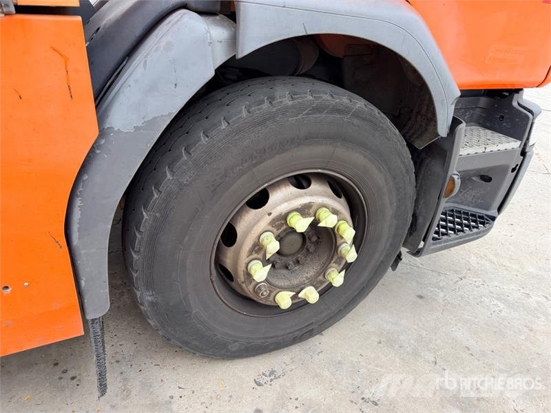 Renault Premium 4x2 Camion Base De Vie Service Truck Közúti karbantartó haszongépek
