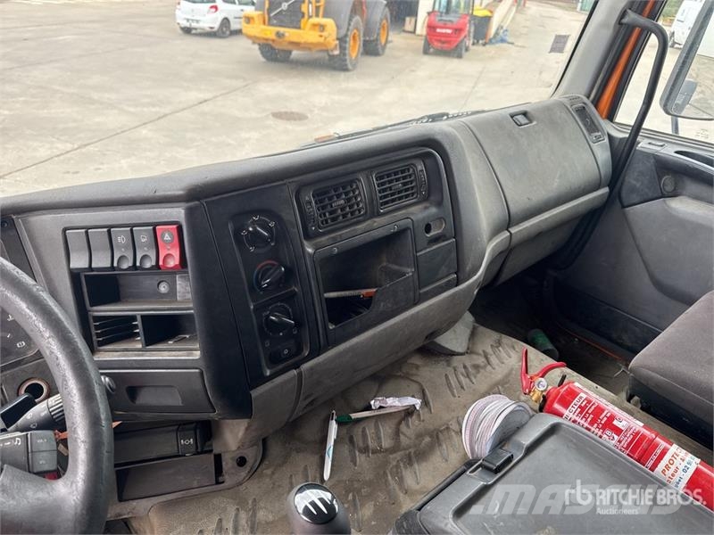 Renault Premium 4x2 Tracteur Routier Cabine Couchette S/A  Prime Movers