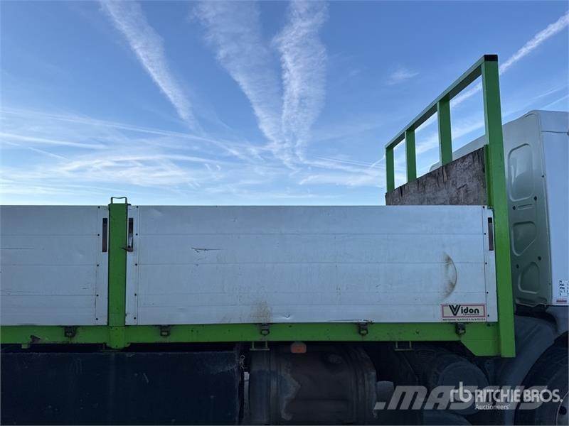 Renault Premium Camion Plateau 4x2 Flatbed Truck شاحنات مسطحة/مفصلية الجوانب