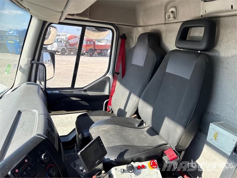 Renault Premium D26 Wide 6x2 Waste Collection Truck Komunalni tovornjaki