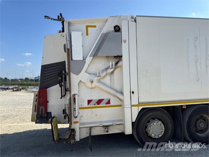 Renault Premium D26 Wide 6x2 Waste Collection Truck Komunalni tovornjaki