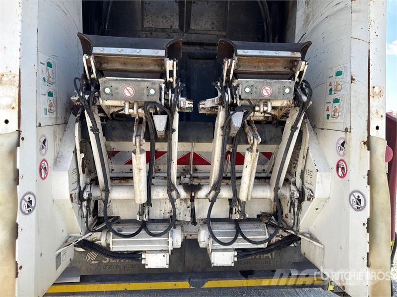Renault Premium D26 Wide 6x2 Waste Collection Truck Komunalni tovornjaki