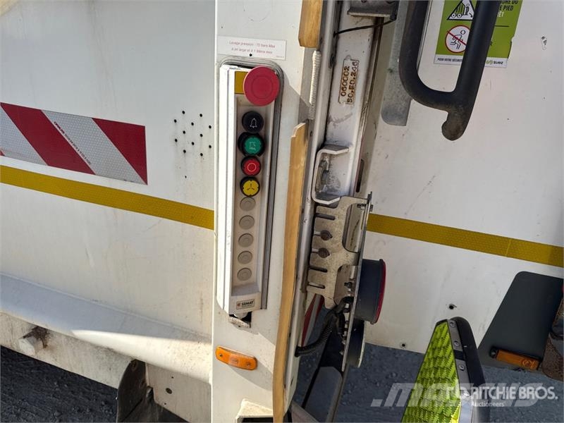 Renault Premium D26 Wide 6x2 Waste Collection Truck Komunalni tovornjaki