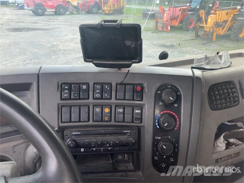 Renault Premium Lander 430.19 T3M 4x4 S/A Sleeper Truck Tr Trekkvogner