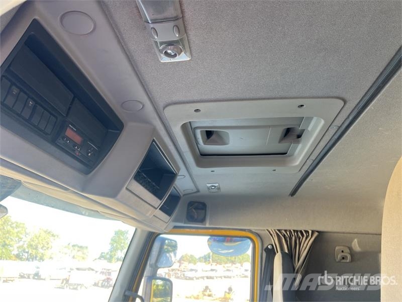 Renault Premium Lander 380 DXI 4x2 Tracteur Routier Cabine Tractores (camiões)