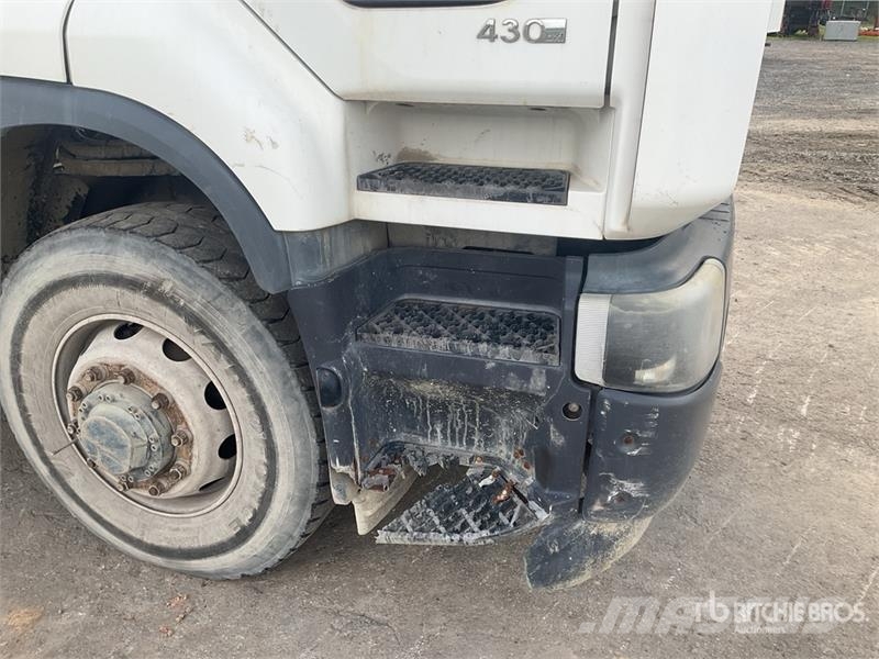 Renault Premium Lander 430.19 T3M 4x4 S/A Sleeper Truck Tr Trekkvogner