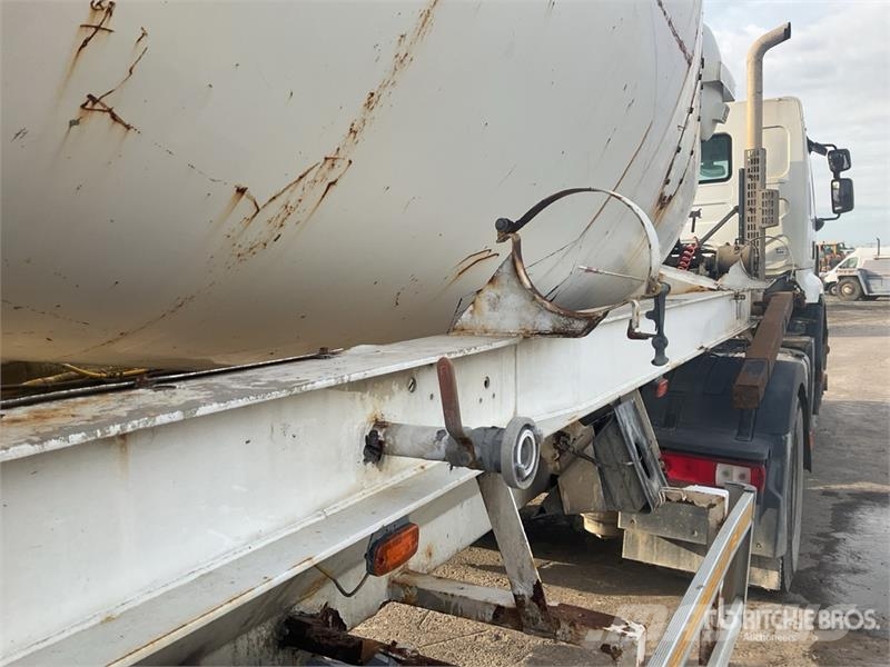 Renault Premium Lander 430.19 T3M 4x4 S/A Sleeper Truck Tr Trekkvogner