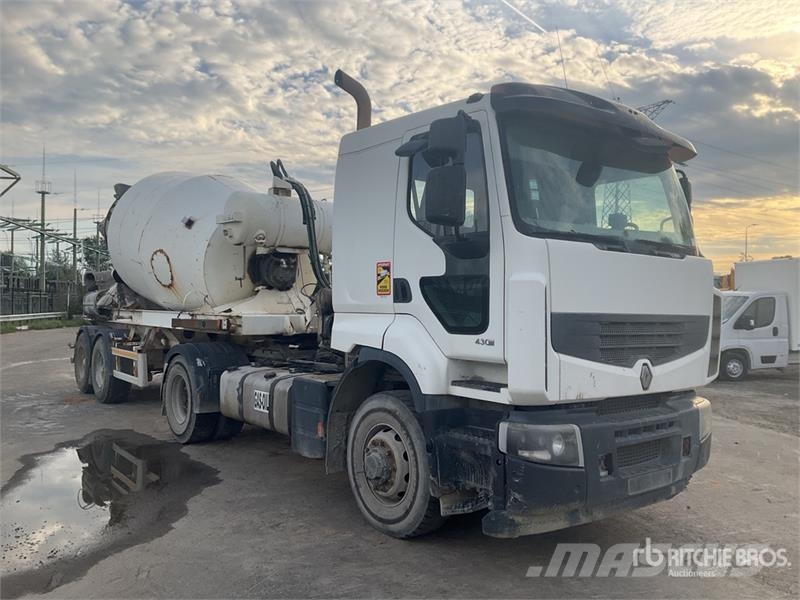 Renault Premium Lander 430.19 T3M 4x4 S/A Sleeper Truck Tr Trekkvogner