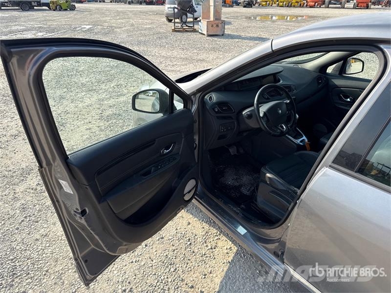 Renault Scenic X-Mod Automobile Automobili