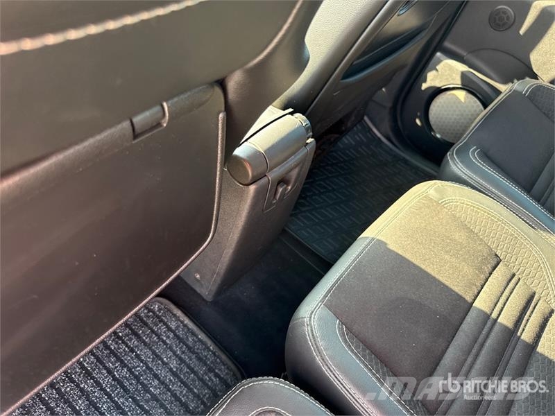 Renault Scenic X-Mod Automobile Automobili