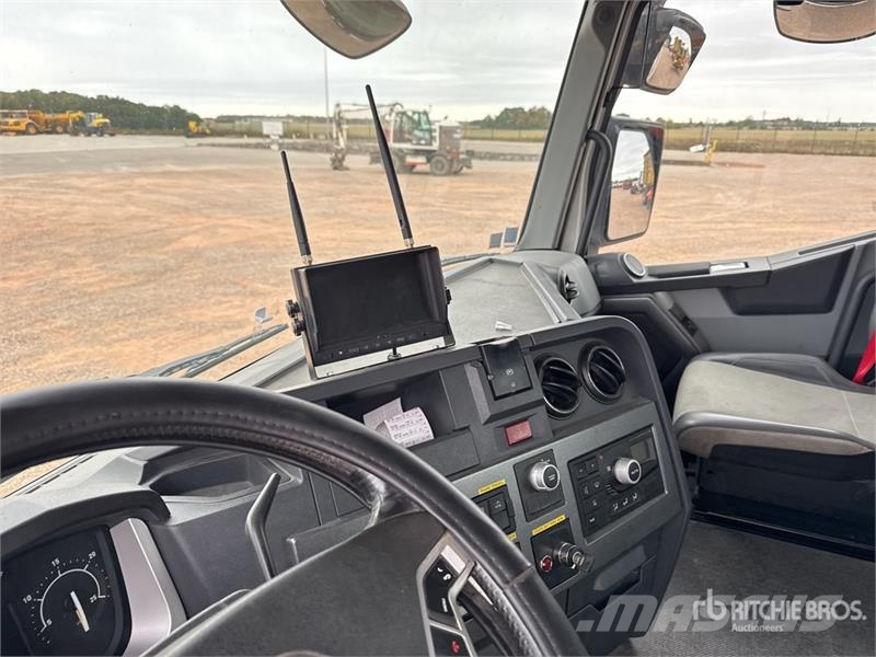 Renault T460 中古トラクターヘッド | トレーラーヘッド