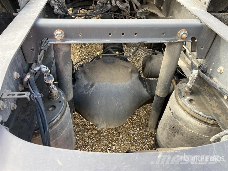 Renault T460 COMFORT 4x2 Tracteur Routier Cabine Couchette Vlačilci