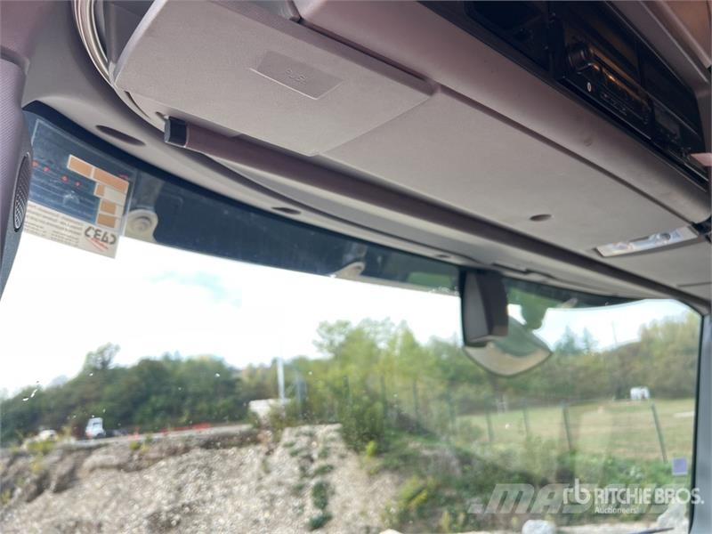 Renault T460 COMFORT 4x2 Tracteur Routier Cabine Couchette Vlačilci