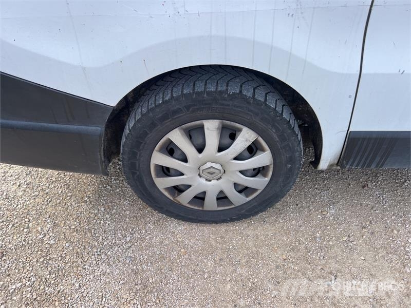 Renault Trafic Lätta skåpbilar