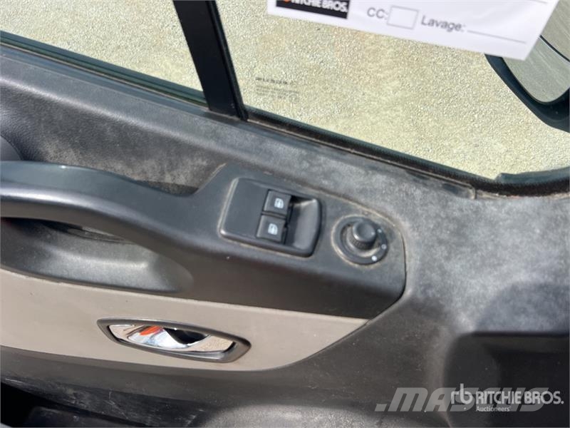 Renault Trafic Lätta skåpbilar