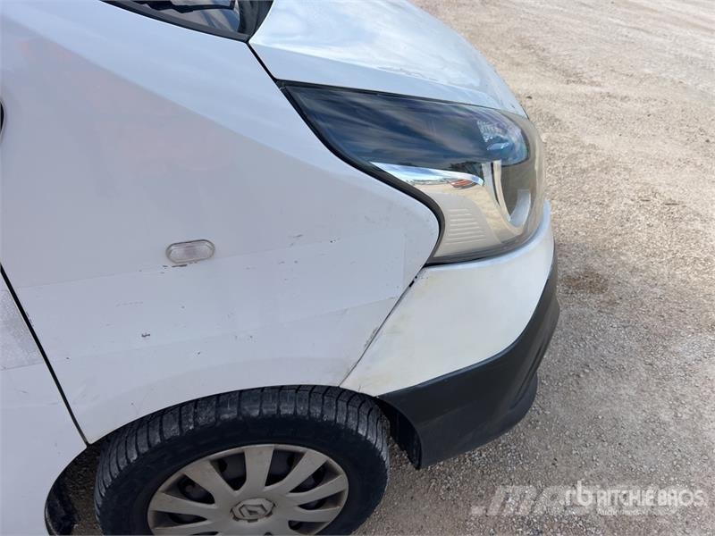 Renault Trafic Lätta skåpbilar
