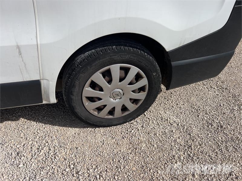 Renault Trafic Lätta skåpbilar