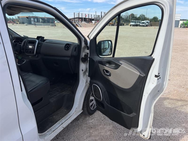 Renault Trafic Lätta skåpbilar