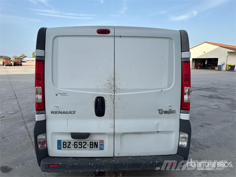 Renault Trafic Lätta skåpbilar