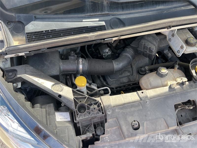 Renault Trafic Lätta skåpbilar