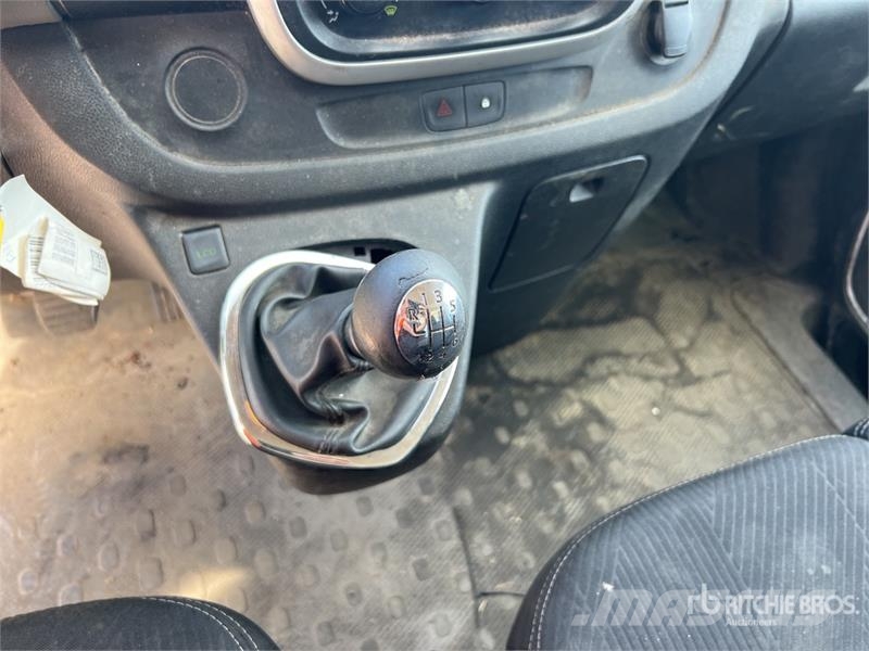 Renault Trafic Lätta skåpbilar