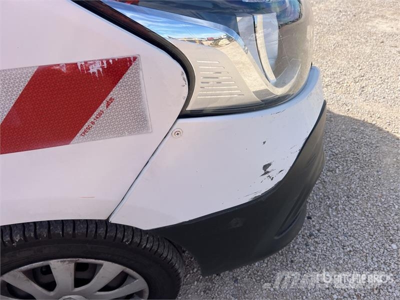 Renault Trafic Lätta skåpbilar