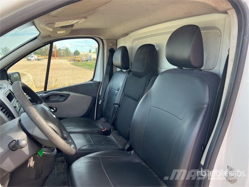 Renault Trafic Lätta skåpbilar