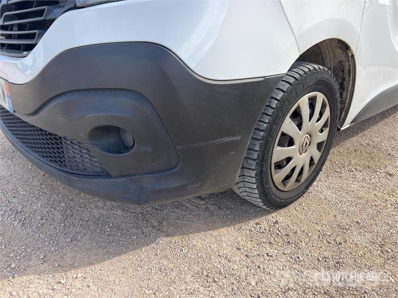 Renault Trafic Lätta skåpbilar