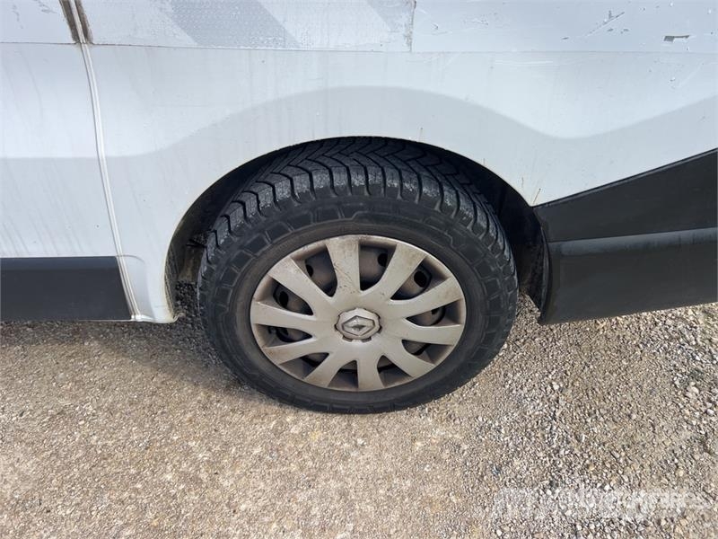 Renault Trafic Lätta skåpbilar