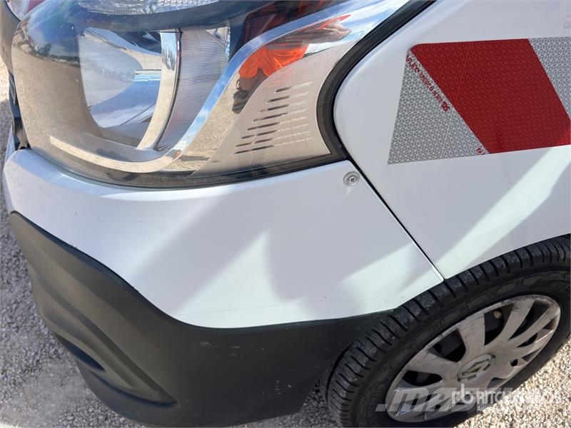 Renault Trafic Lätta skåpbilar