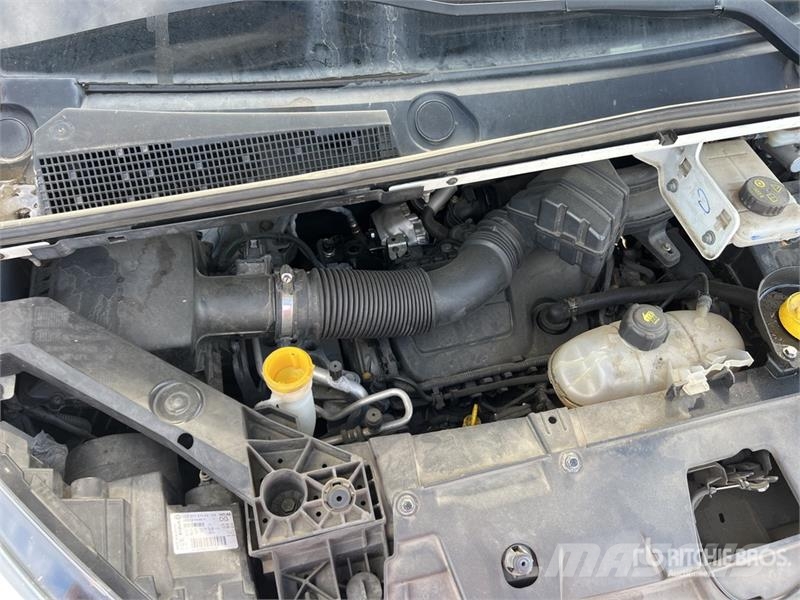 Renault Trafic Lätta skåpbilar