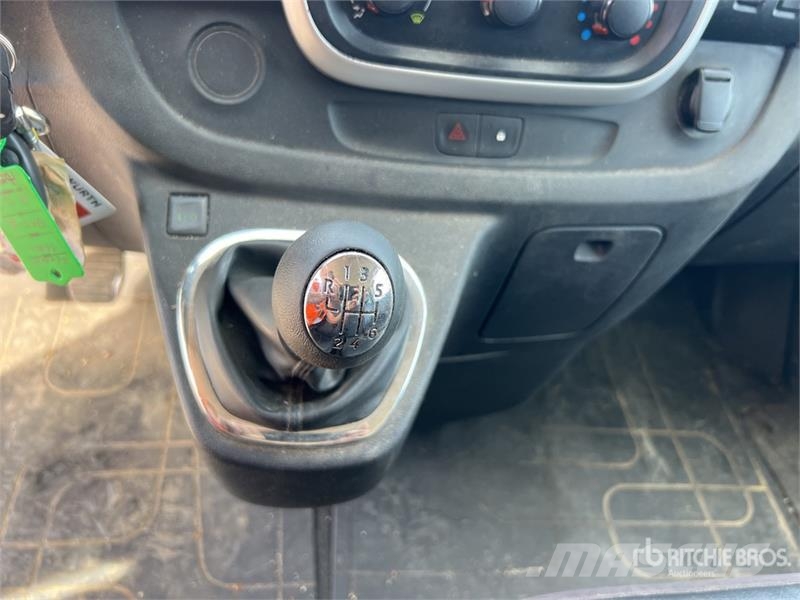 Renault Trafic Lätta skåpbilar