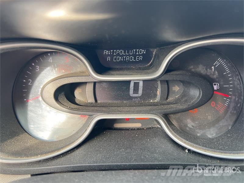 Renault Trafic Lätta skåpbilar