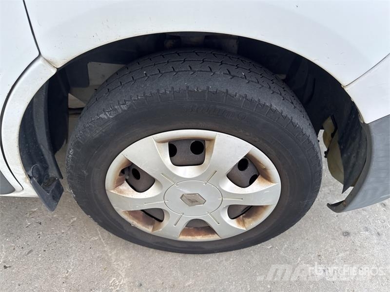 Renault Trafic Lätta skåpbilar