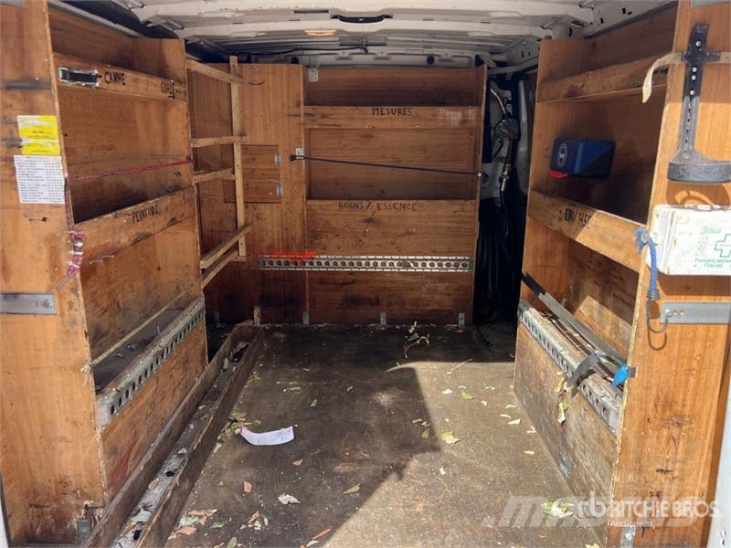 Renault Trafic Lätta skåpbilar