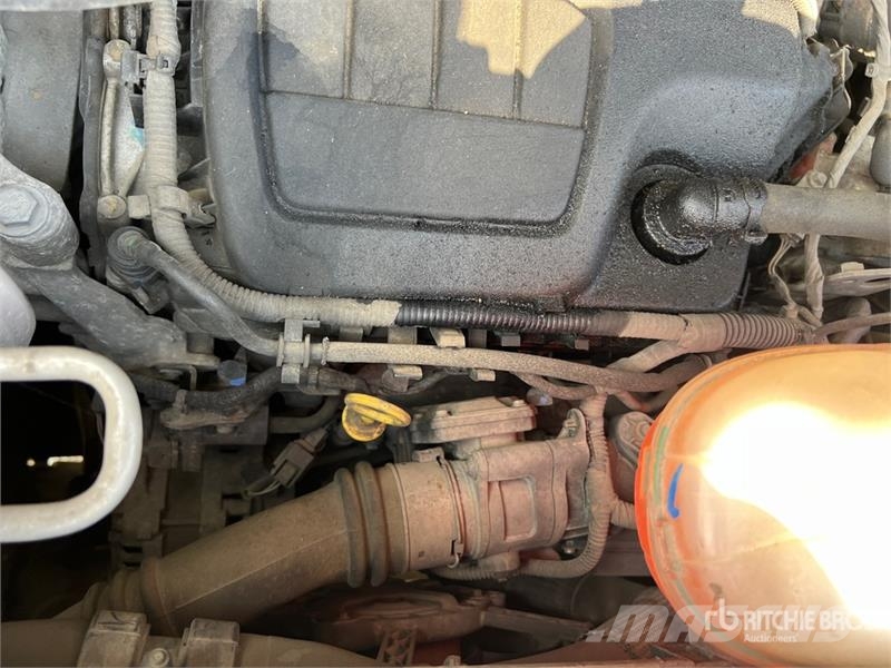 Renault Trafic 9 Passenger Van Gesloten bedrijfswagens