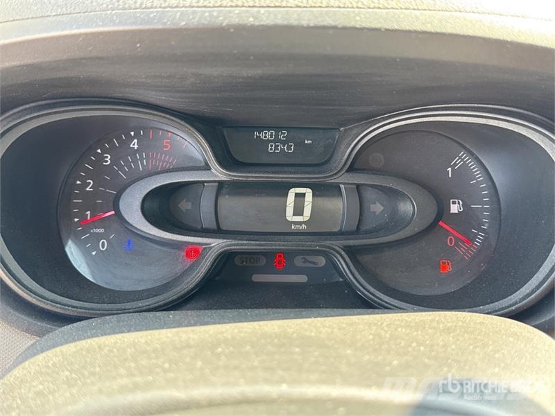 Renault Trafic dCi 145 Vehicule Utilitaire Cargo Van (Inop Varebiler