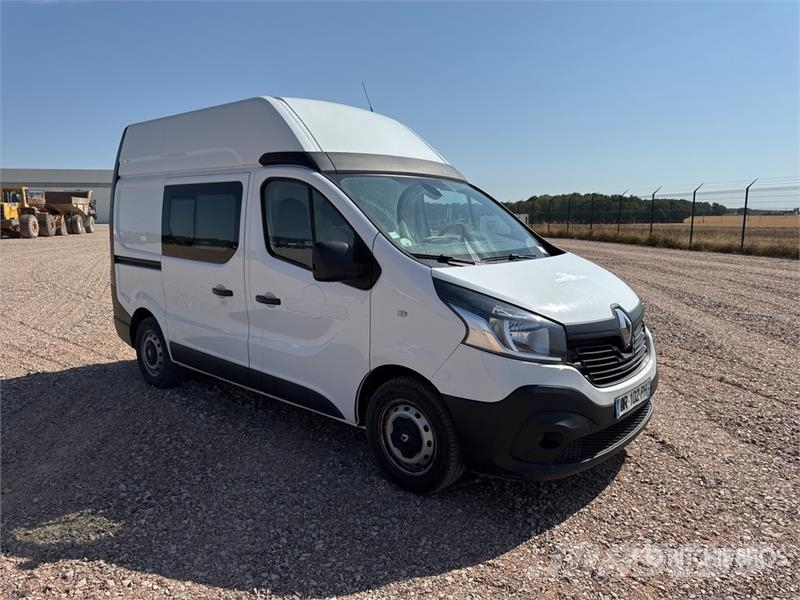 Renault Trafic dCi 145 Vehicule Utilitaire Cargo Van (Inop Varebiler