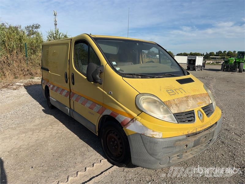Renault Trafic dci 150 Vehicule Utilitaire Cargo Van (Inop Varebiler