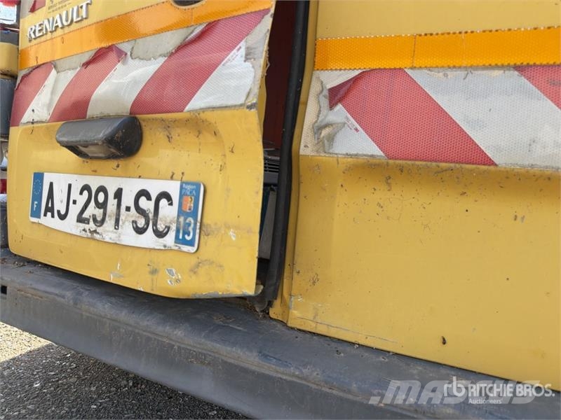 Renault Trafic dci 150 Vehicule Utilitaire Cargo Van (Inop Varebiler