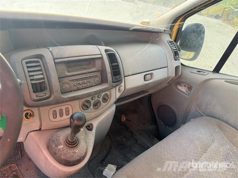 Renault Trafic dci 150 Vehicule Utilitaire Cargo Van (Inop Varebiler
