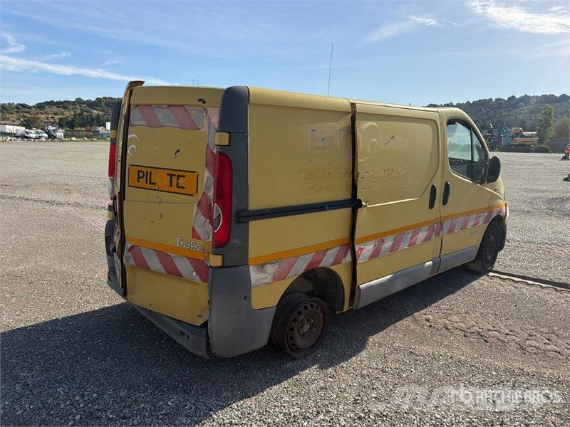 Renault Trafic dci 150 Vehicule Utilitaire Cargo Van (Inop Varebiler