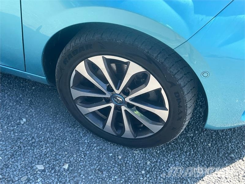Renault Zoe R135 EL Intens 52 KWh Electric Automobile Masini