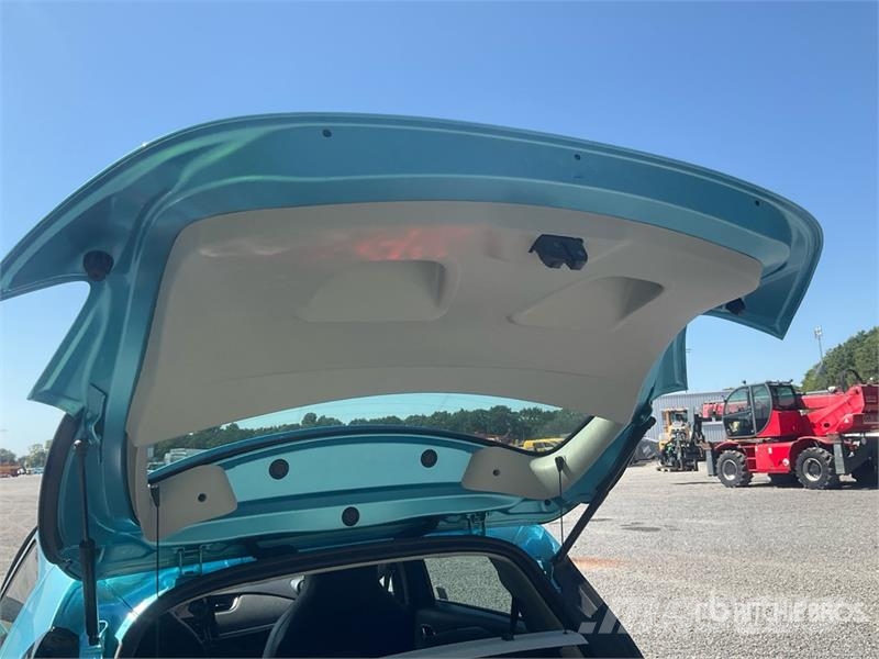 Renault Zoe R135 EL Intens 52 KWh Electric Automobile Masini