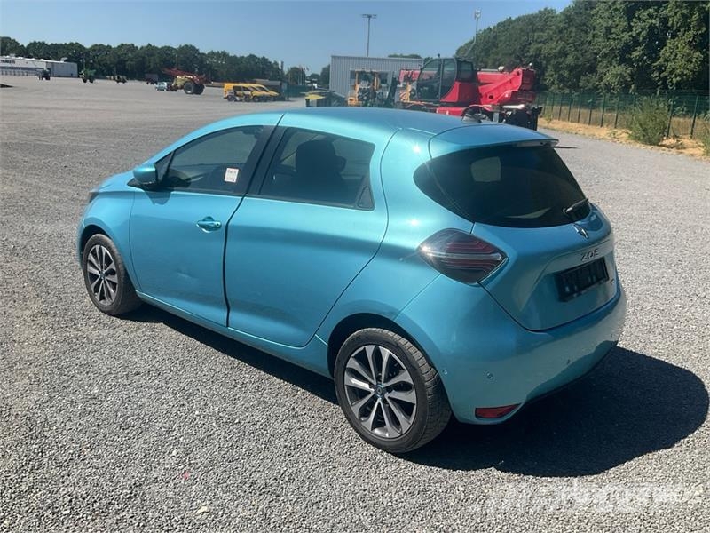 Renault Zoe R135 EL Intens 52 KWh Electric Automobile Masini