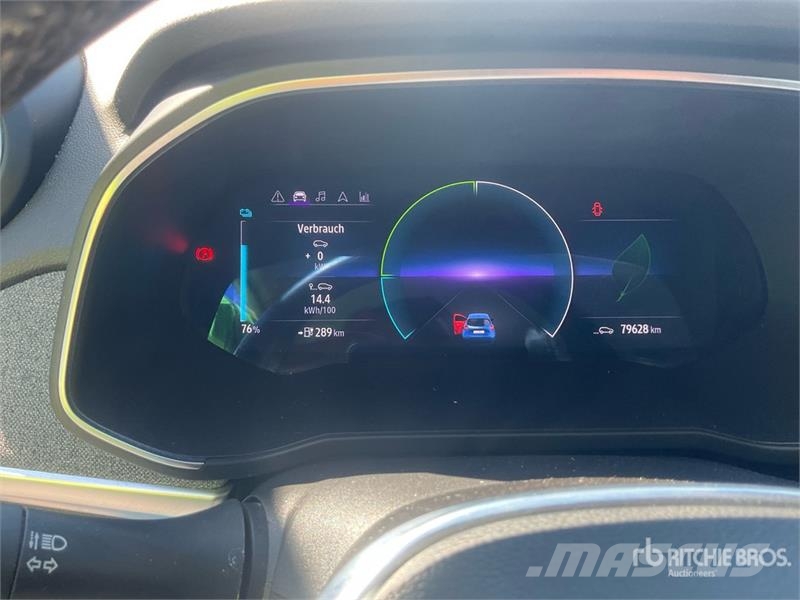 Renault Zoe R135 EL Intens 52 KWh Electric Automobile Masini
