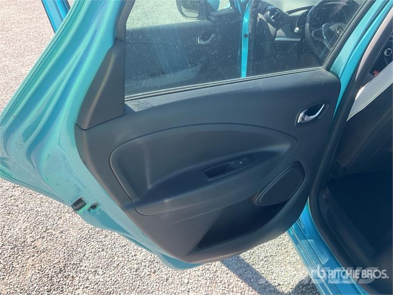 Renault Zoe R135 EL Intens 52 KWh Electric Automobile Masini