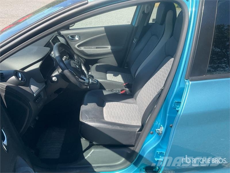 Renault Zoe R135 EL Intens 52 KWh Electric Automobile Masini