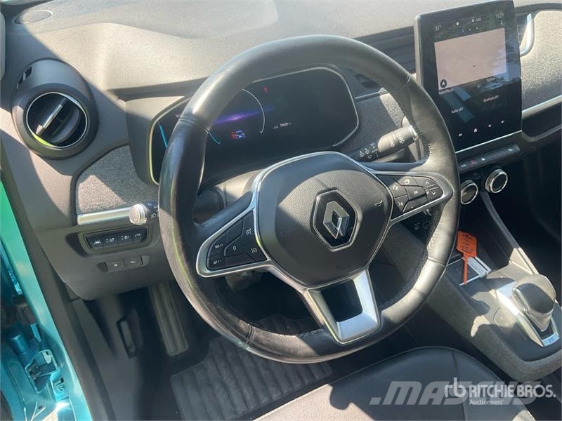 Renault Zoe R135 EL Intens 52 KWh Electric Automobile Masini