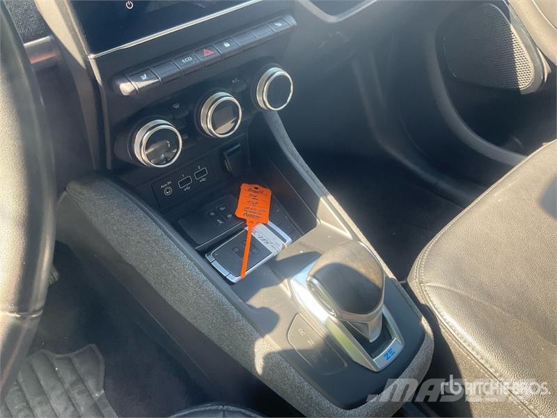 Renault Zoe R135 EL Intens 52 KWh Electric Automobile Masini